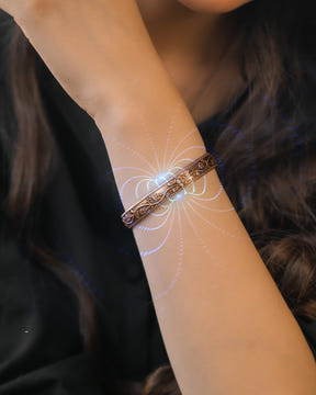 Women’s Floral Style Copper Magnetic Therapy Bracelet Bangle