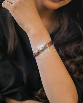 Magnetic Bundles Women’s Copper Magnetic Cuff Duo – Floral & Twisted Wire MagnetRX